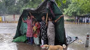 Pre-monsoon affecting in gujarat